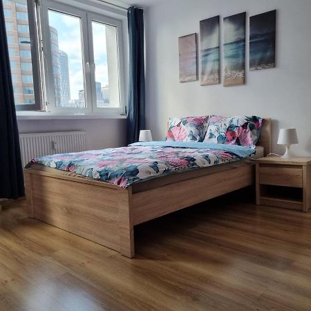 Warsaw Strict Center, Wifi, Next To Central Railway Station, Zlote Tarasy, Pkin, Warszawa Scisle Centrum מראה חיצוני תמונה